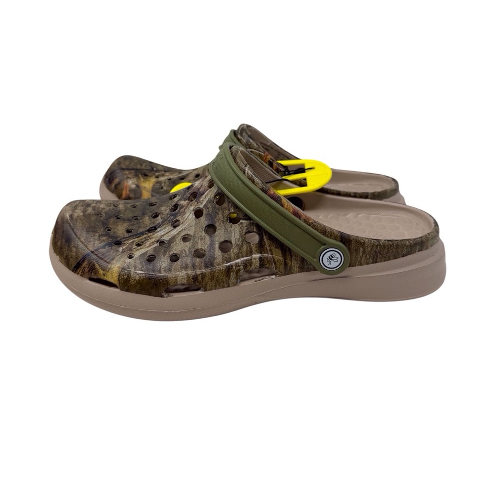 Mossy Oak Joybees camouflage slip on clogs men’s size 9 women’s size 11 NWT